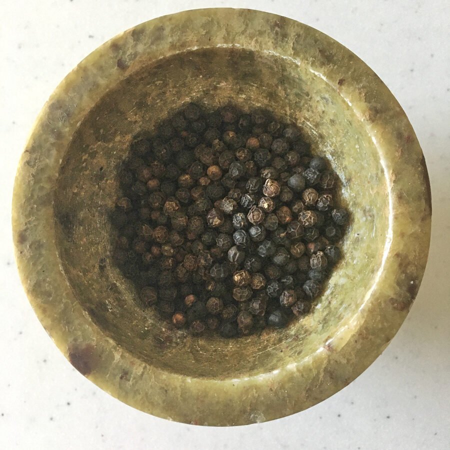 Tiêu đen nguyên hạt Phú Quốc – 1kg